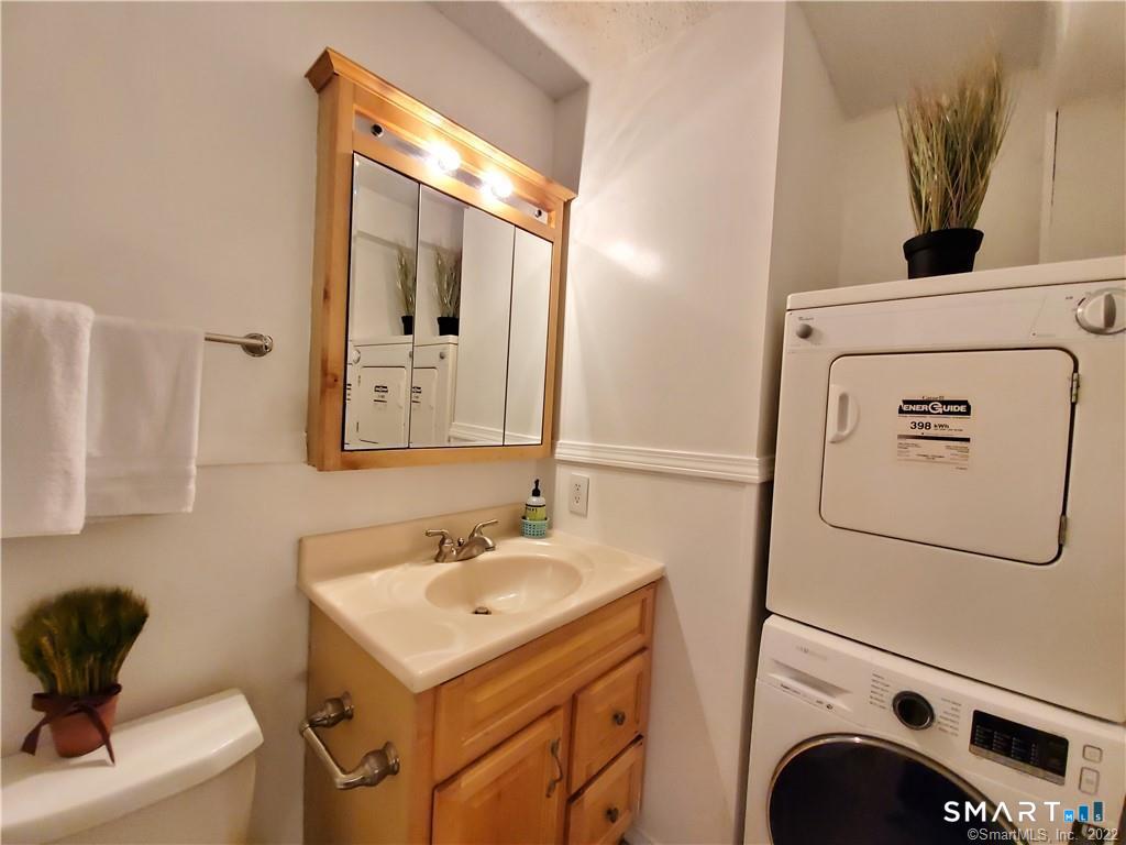 34 Glenwood Avenue Norwalk CT 06854