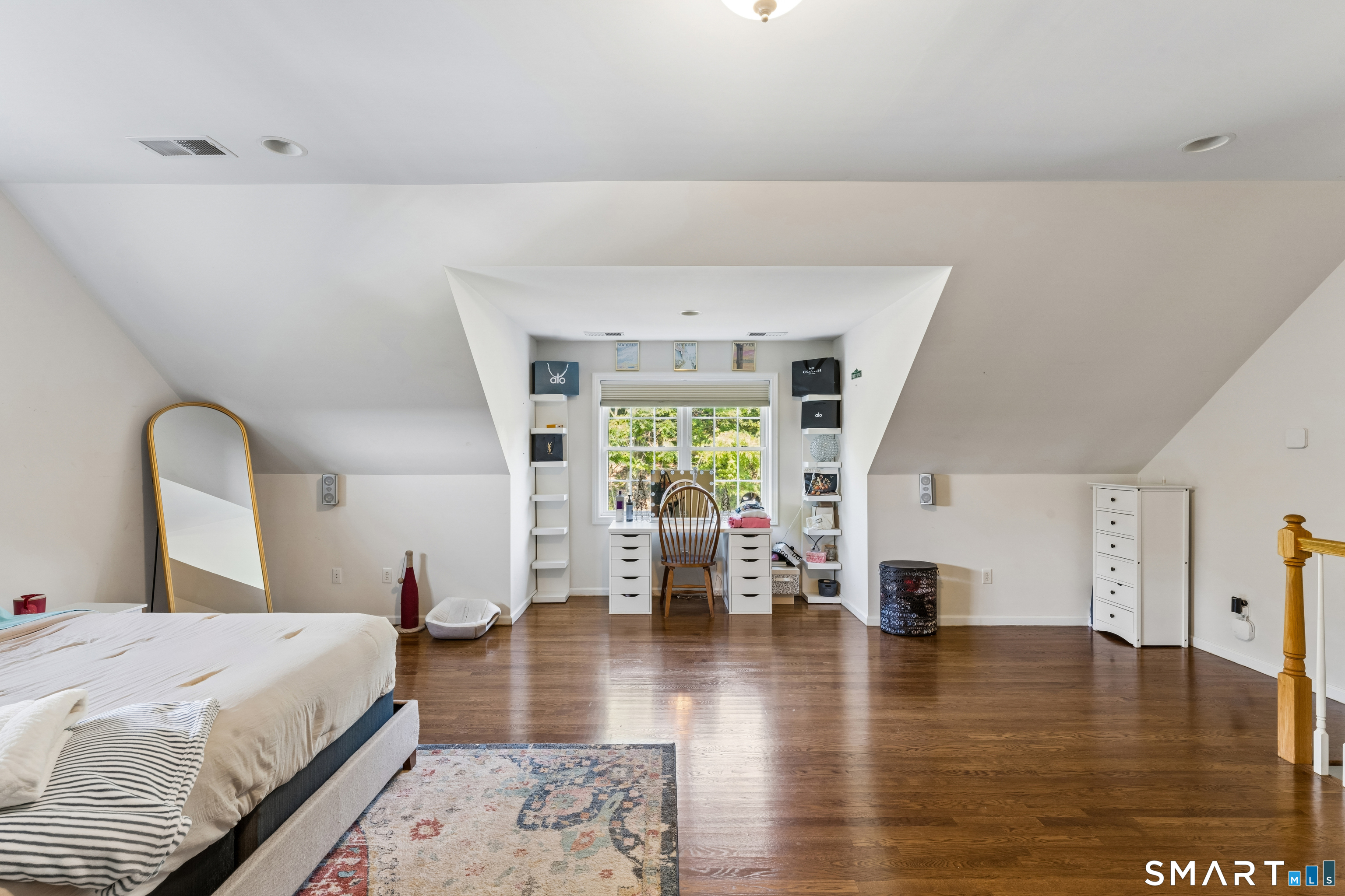 181 Martha Way Thomaston CT 06787