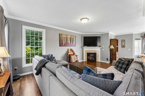 181 Martha Way Thomaston CT 06787