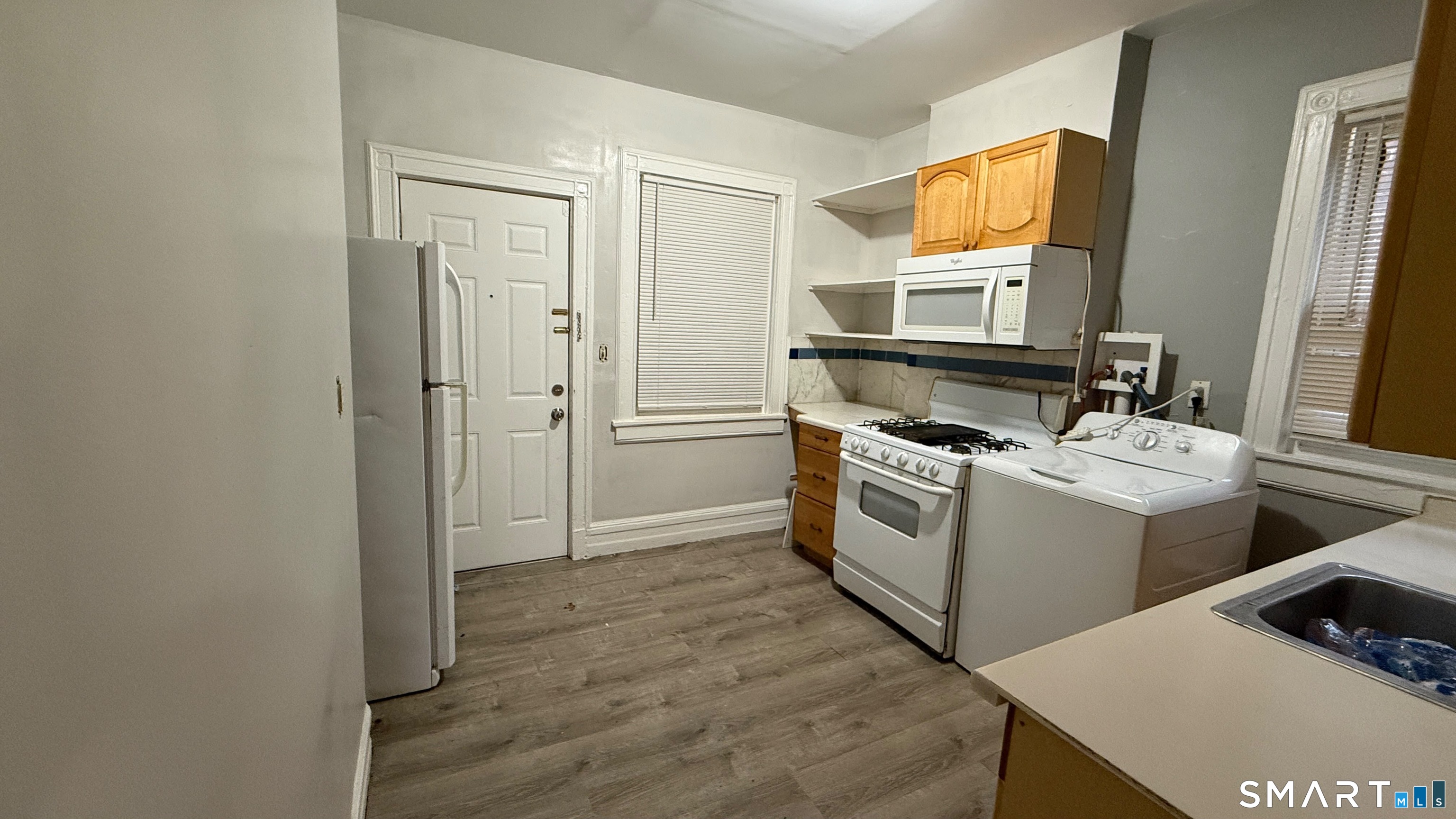 398 Bond Street Bridgeport CT 06610