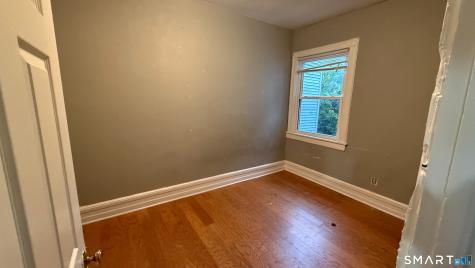 398 Bond Street Bridgeport CT 06610