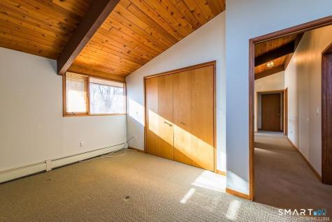 80 Skyline Drive Groton CT 06340