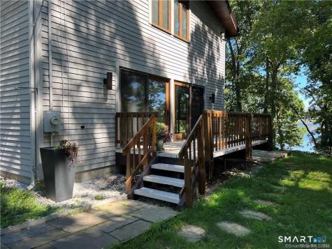80 Skyline Drive Groton CT 06340