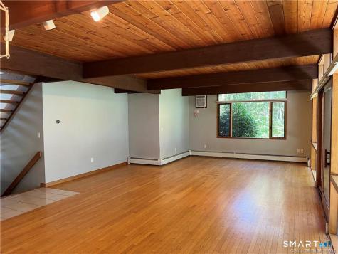 80 Skyline Drive Groton CT 06340