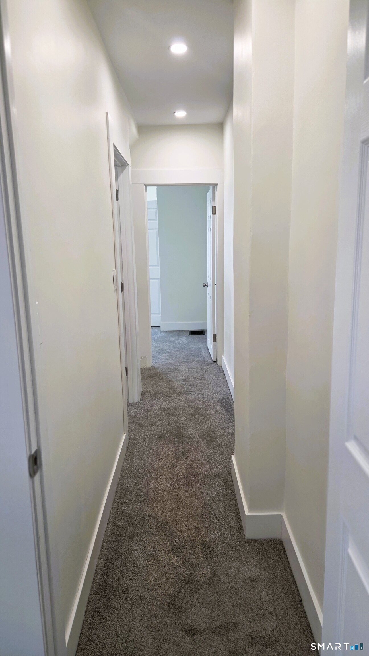 14 Meadow Street Ansonia CT 06401
