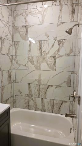 14 Meadow Street Ansonia CT 06401