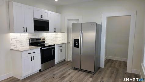 14 Meadow Street Ansonia CT 06401