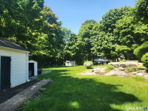 82 State Street Guilford CT 06437