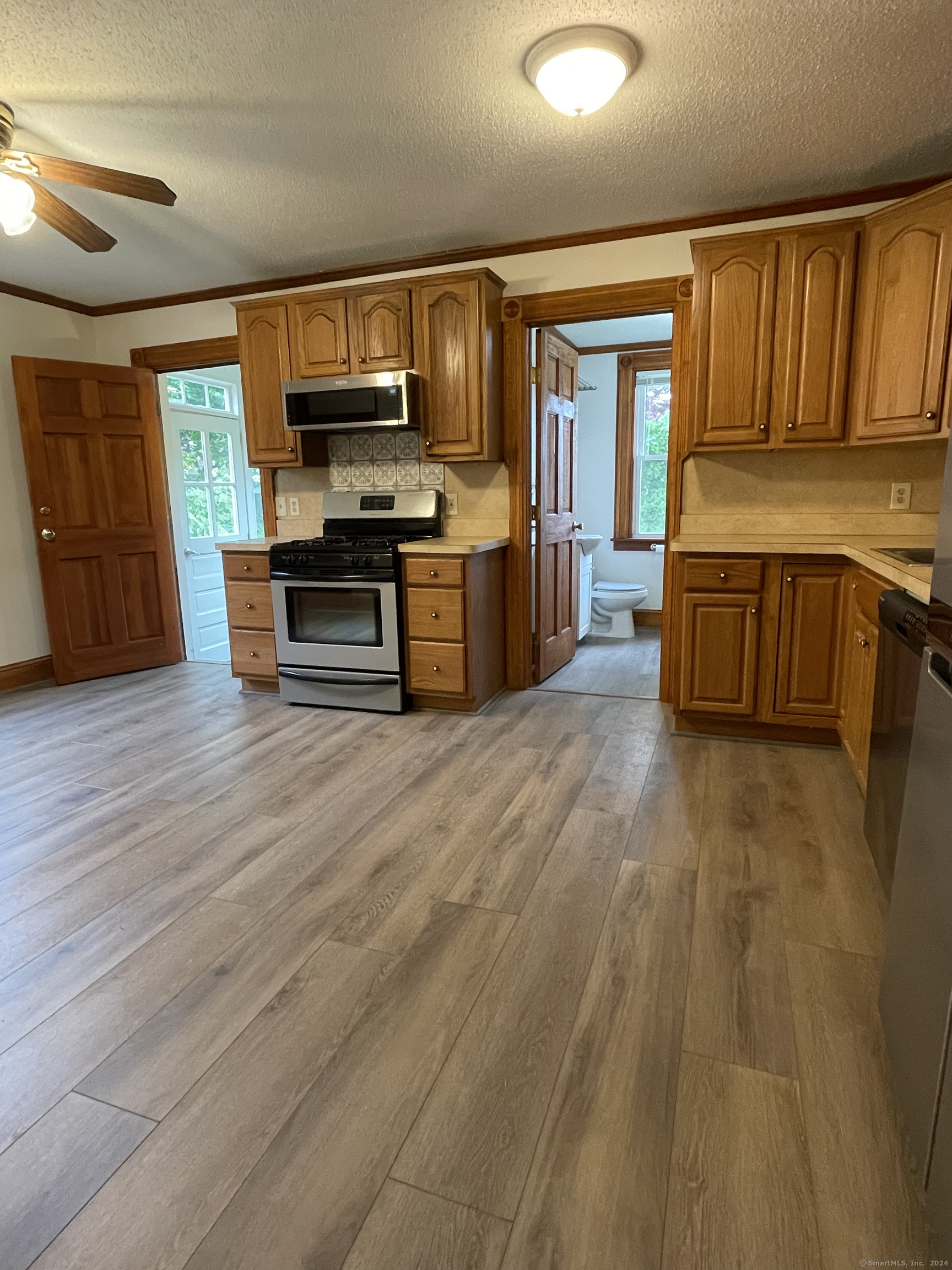 51 Hamlin Street Manchester CT 06040