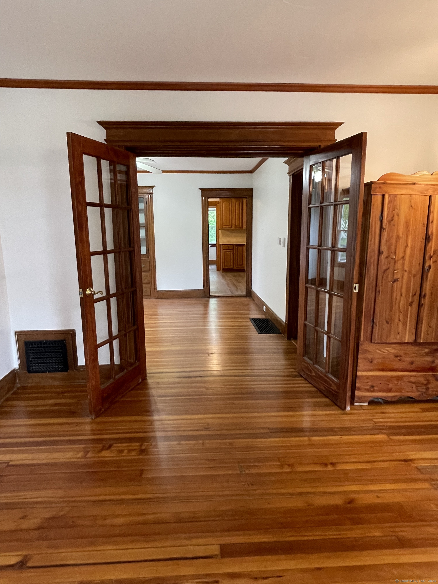51 Hamlin Street Manchester CT 06040