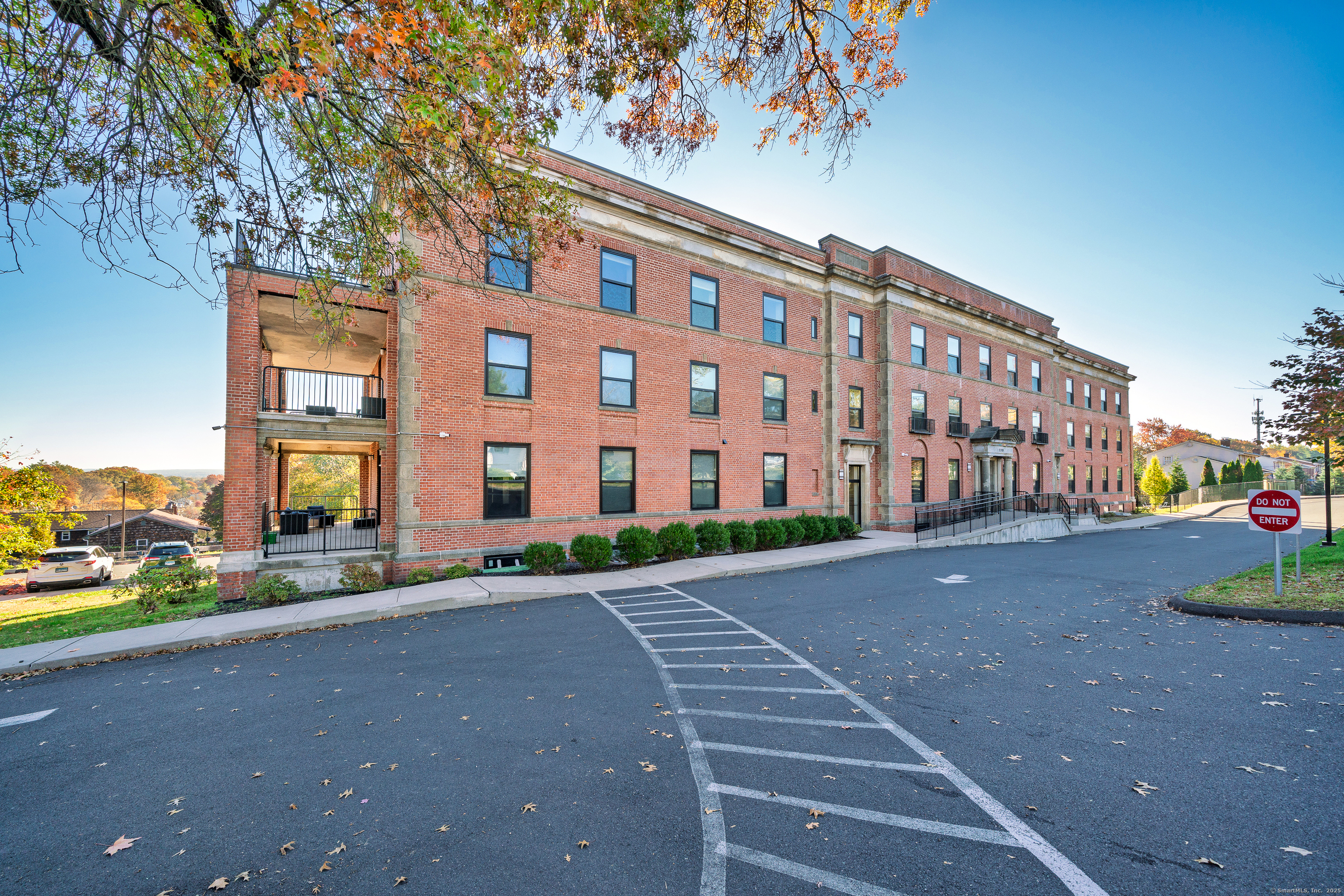 170 Ridge Road Wethersfield CT 06109