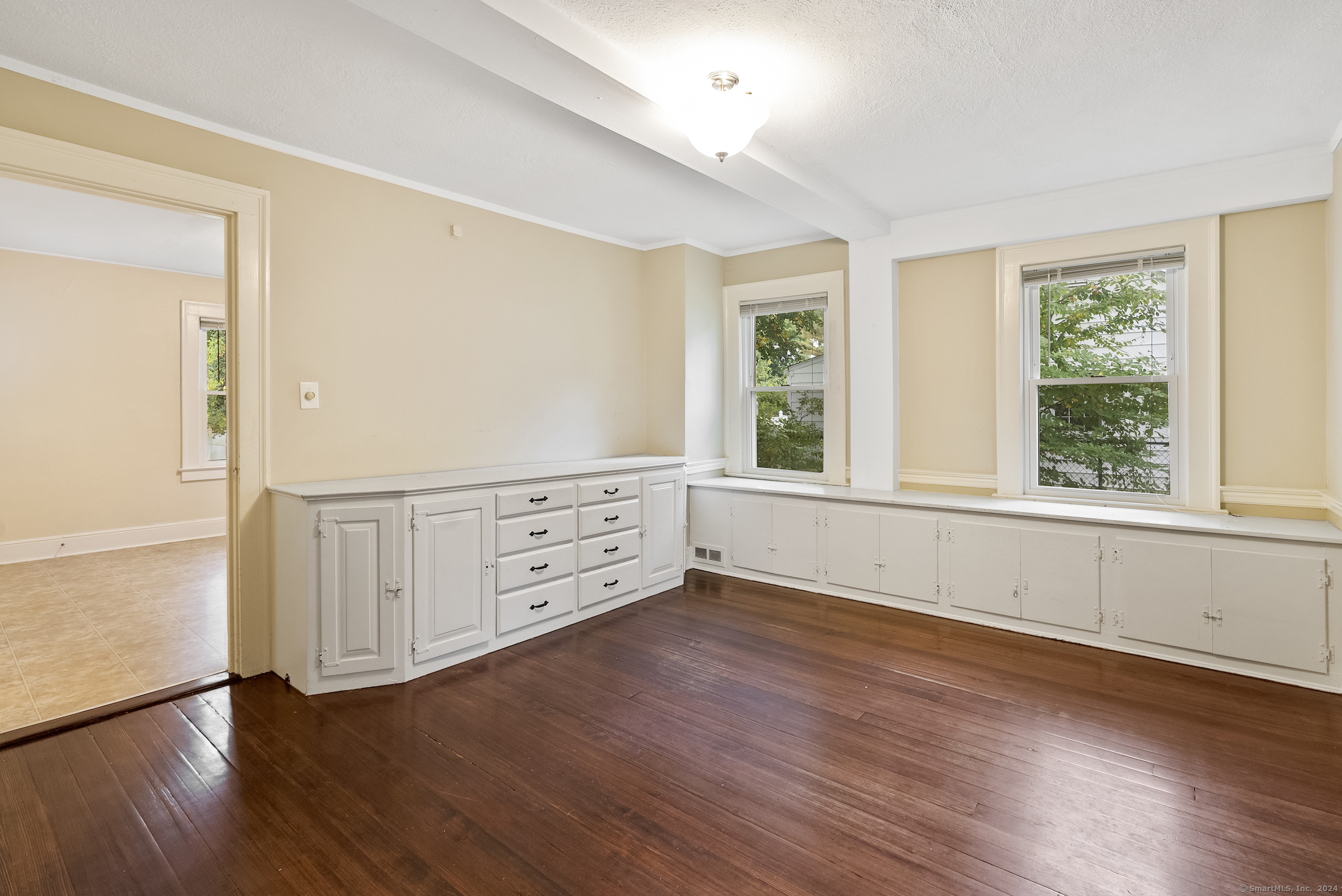 148 Woodrow Street West Hartford CT 06107