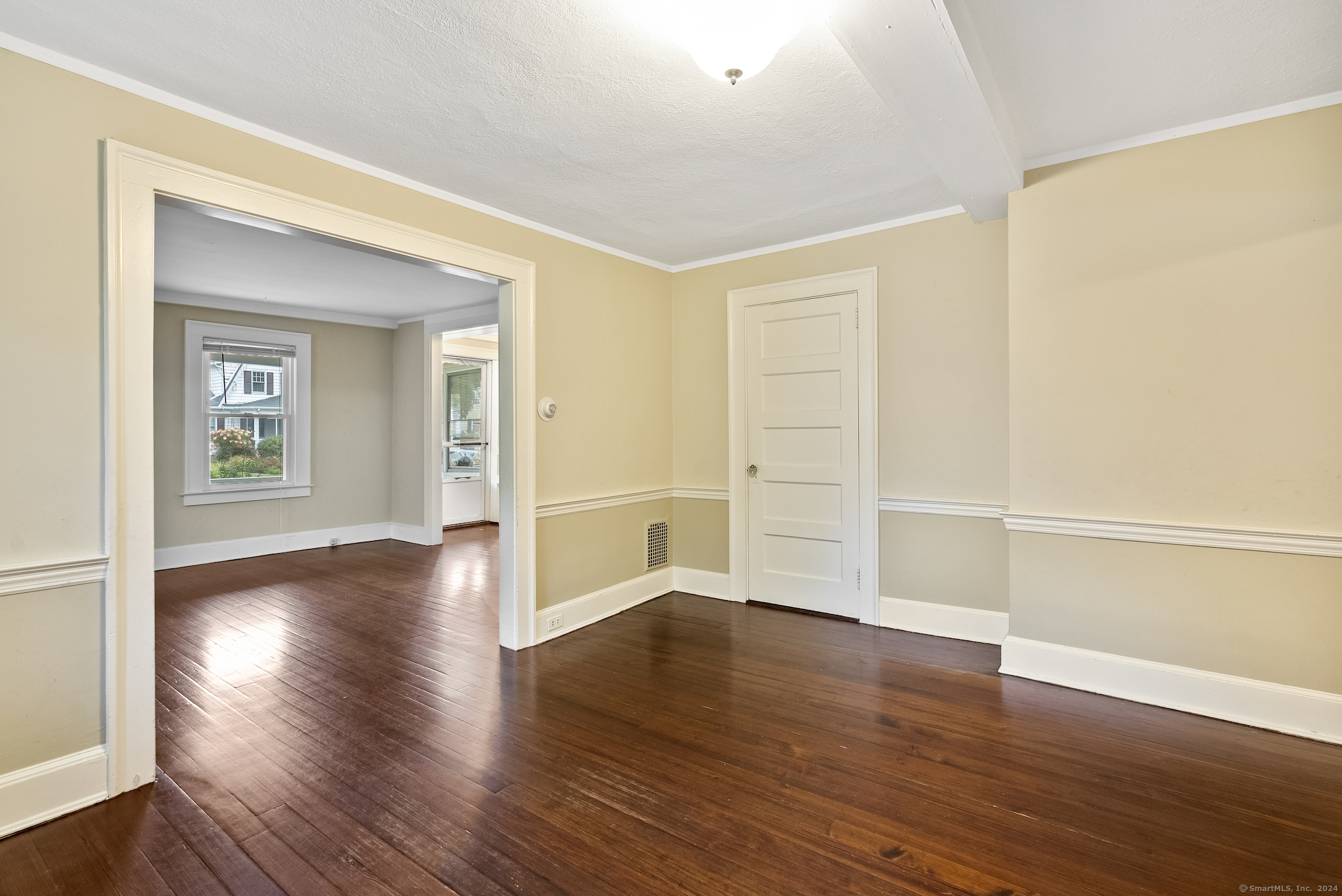 148 Woodrow Street West Hartford CT 06107