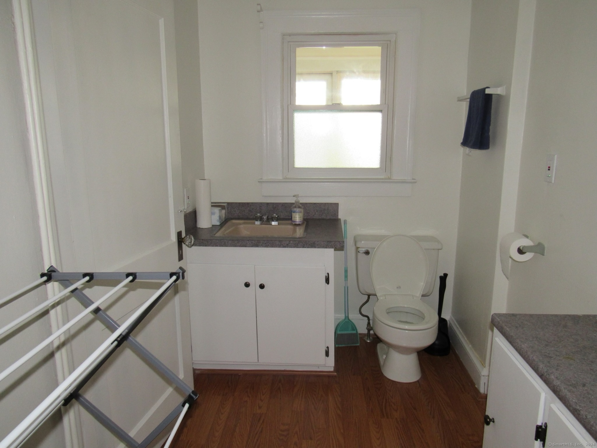 148 Woodrow Street West Hartford CT 06107