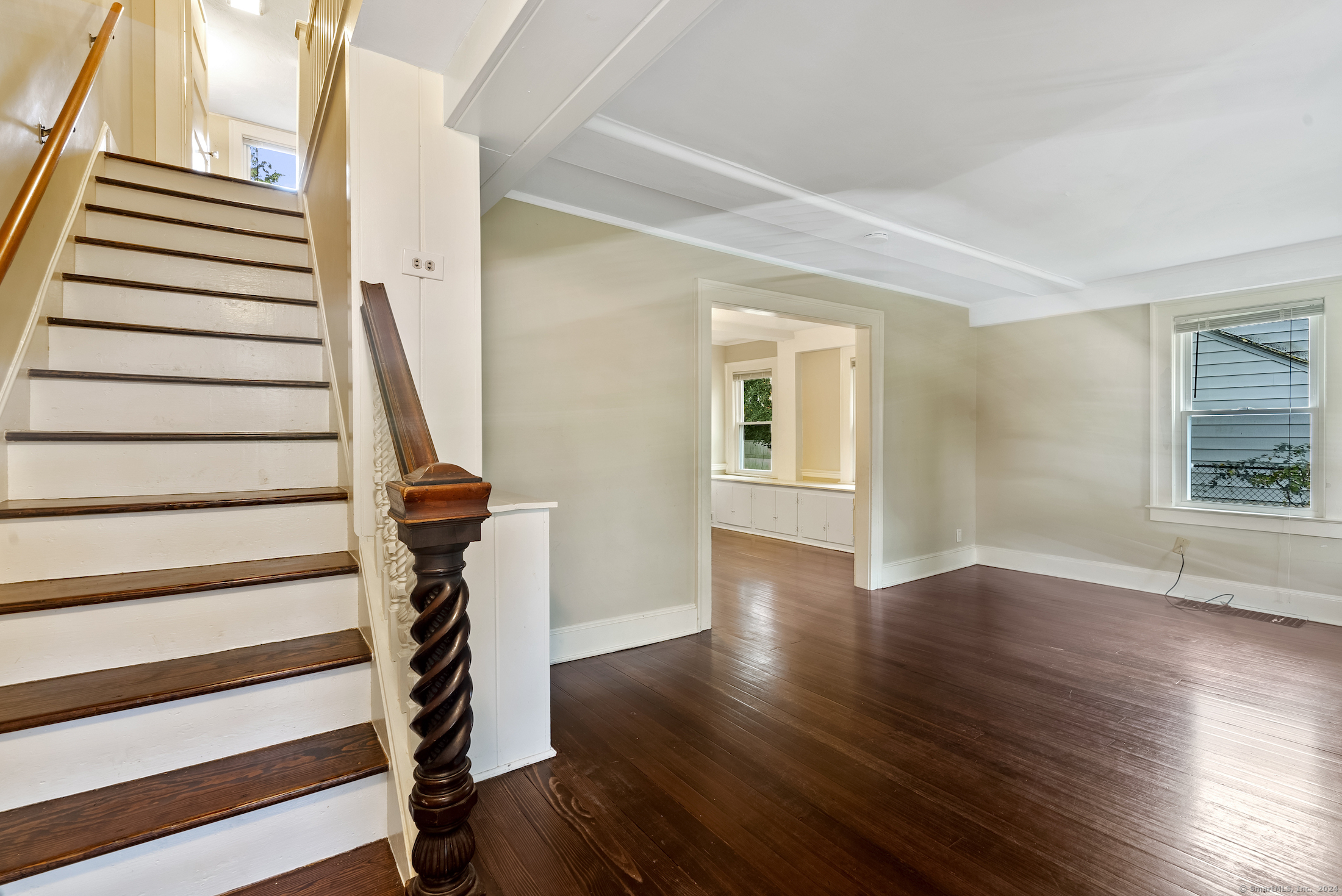 148 Woodrow Street West Hartford CT 06107