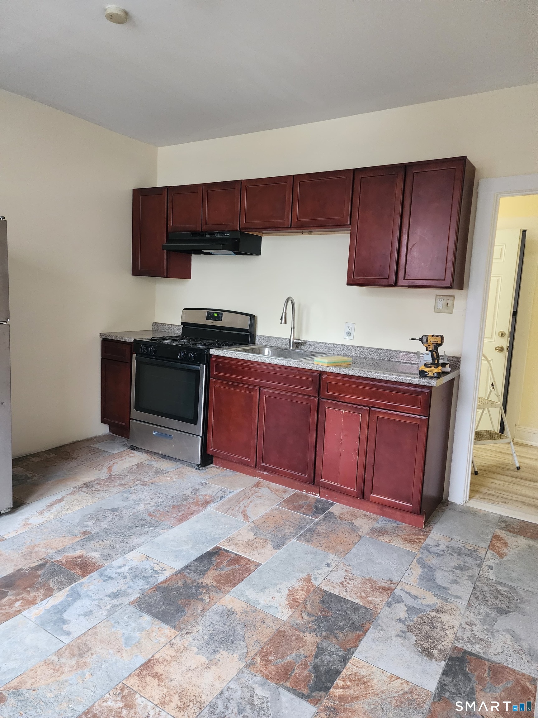 469 Wethersfield Avenue Hartford CT 06114