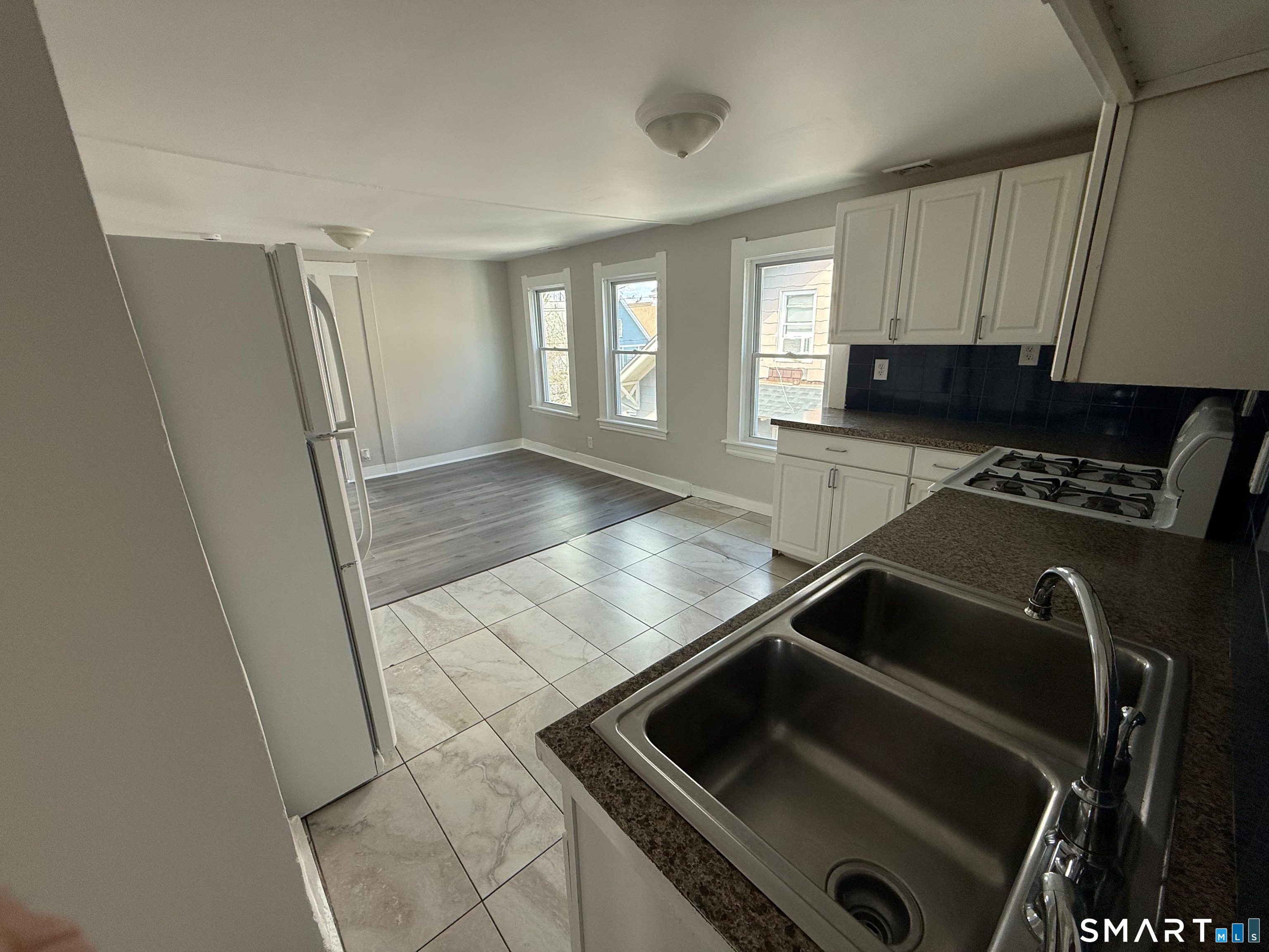 182 Hewitt Street Bridgeport CT 06607