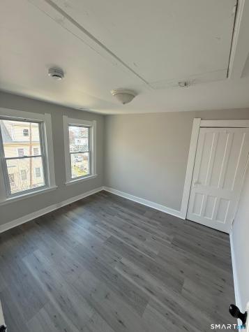 182 Hewitt Street Bridgeport CT 06607