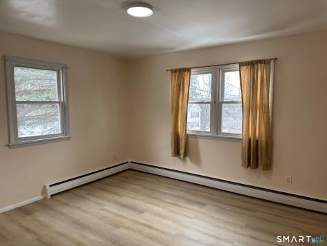 287 East Road Bristol CT 06010