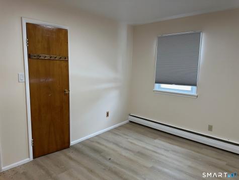287 East Road Bristol CT 06010