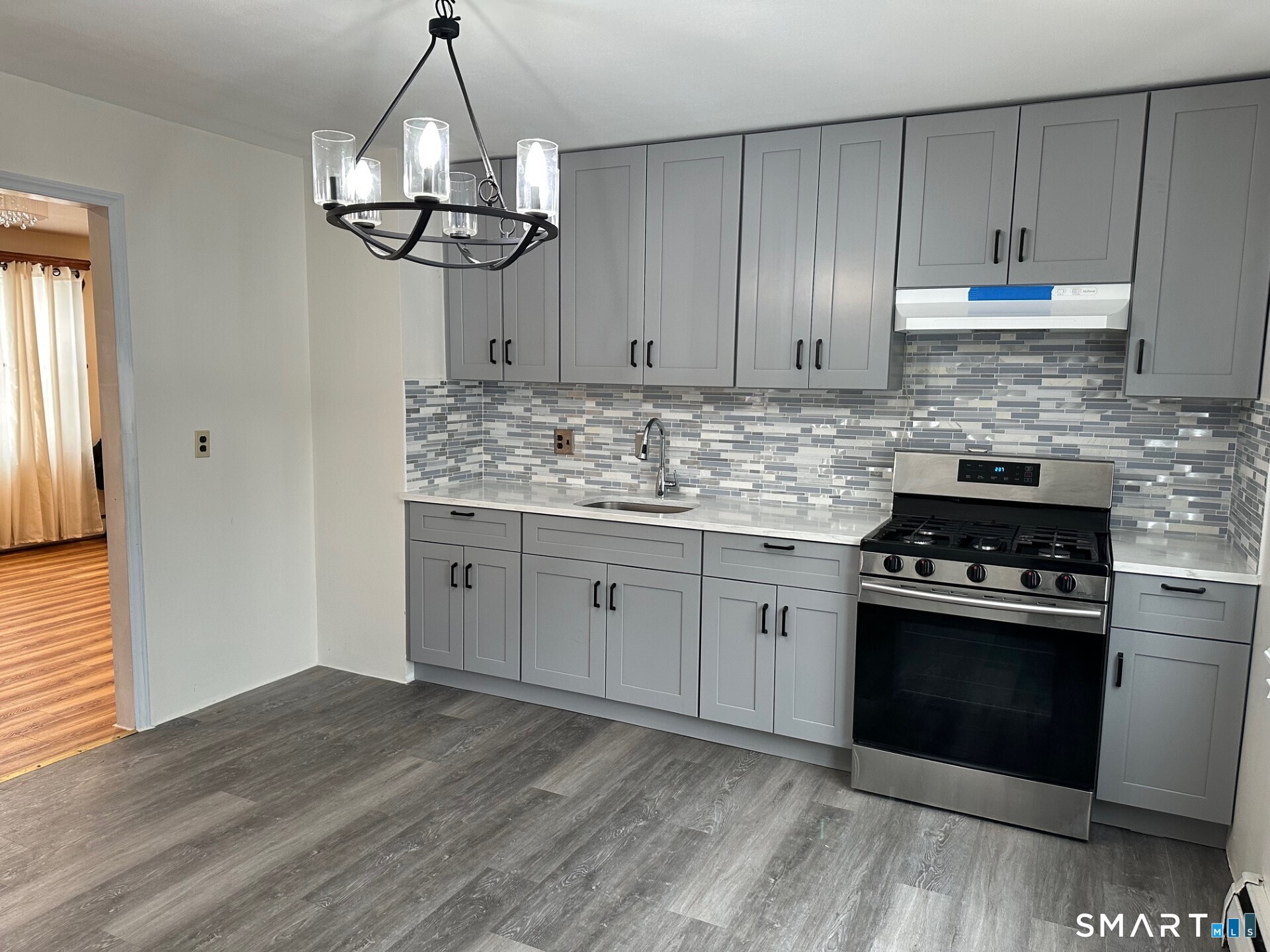 287 East Road Bristol CT 06010
