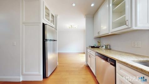 85 Salem Walk Milford CT 06460