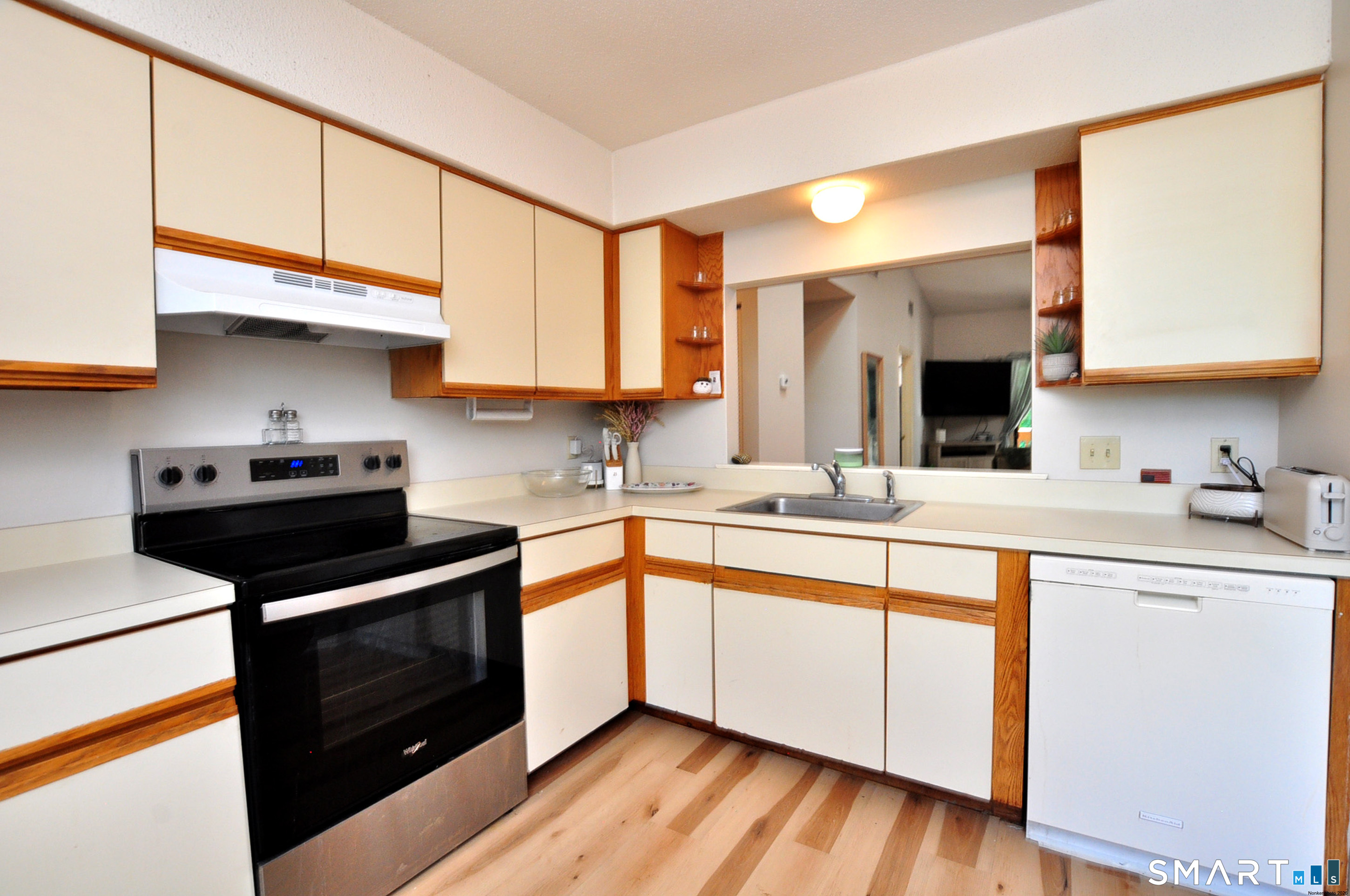 30 Simsbury Landing Simsbury CT 06070