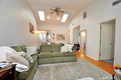 30 Simsbury Landing Simsbury CT 06070