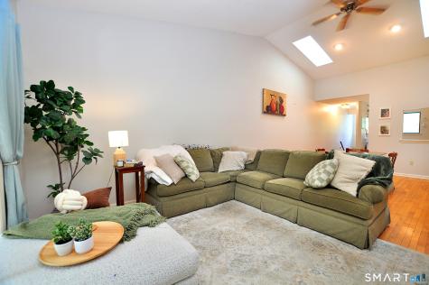 30 Simsbury Landing Simsbury CT 06070