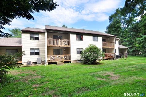 30 Simsbury Landing Simsbury CT 06070