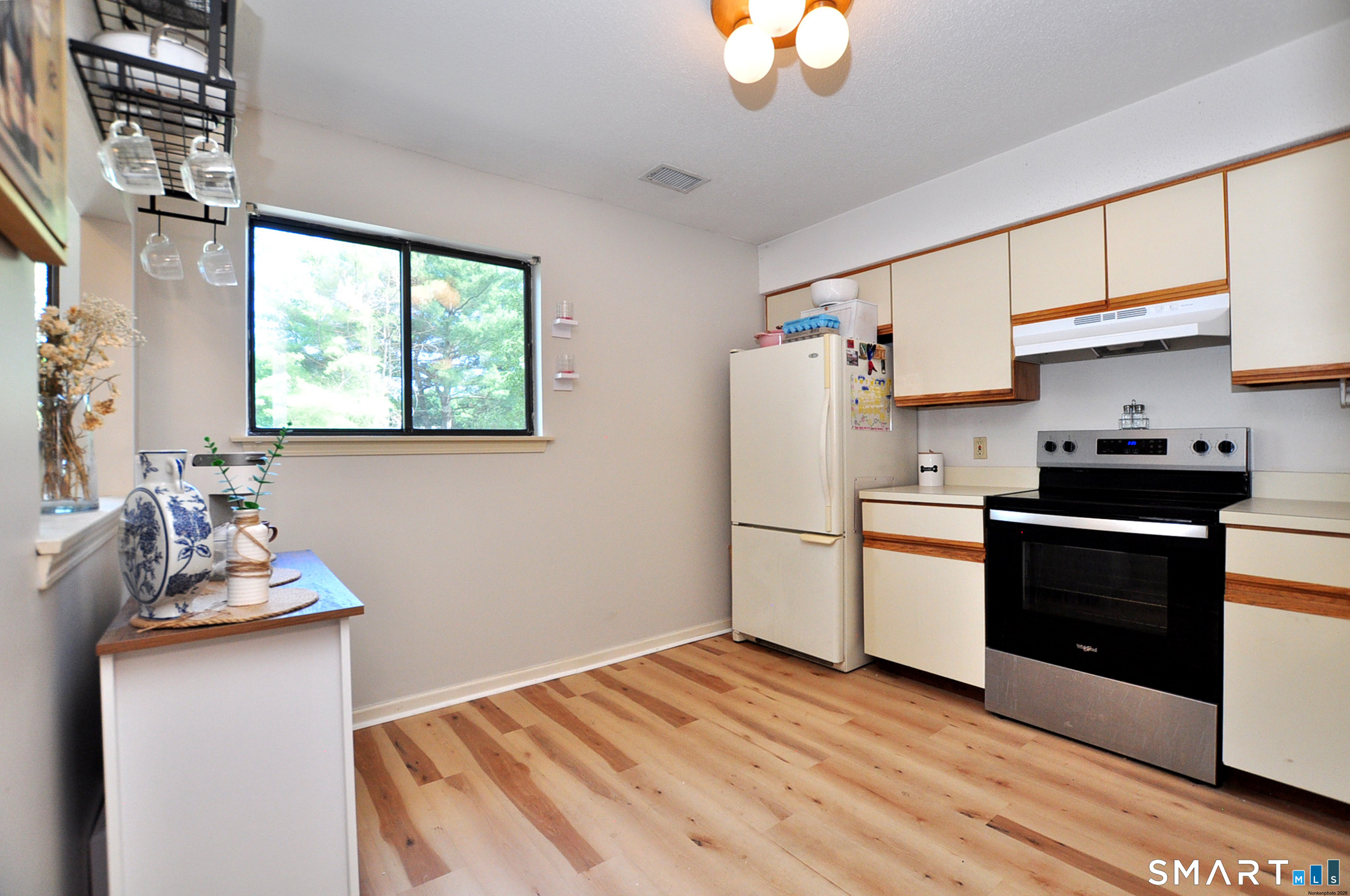 30 Simsbury Landing Simsbury CT 06070