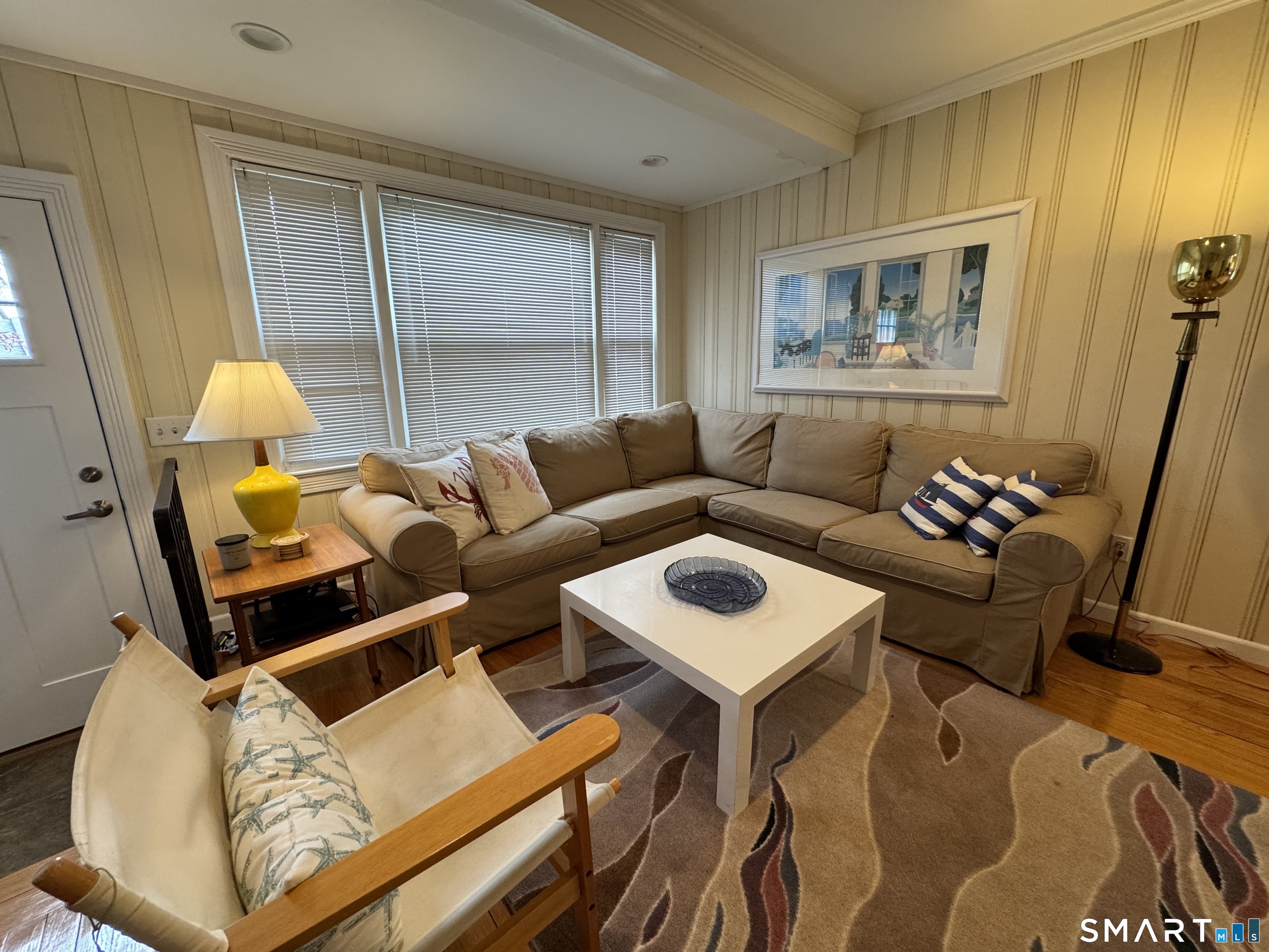 42 Parkway South New London CT 06320