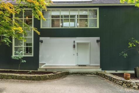 58 Wells Hill Road Weston CT 06883