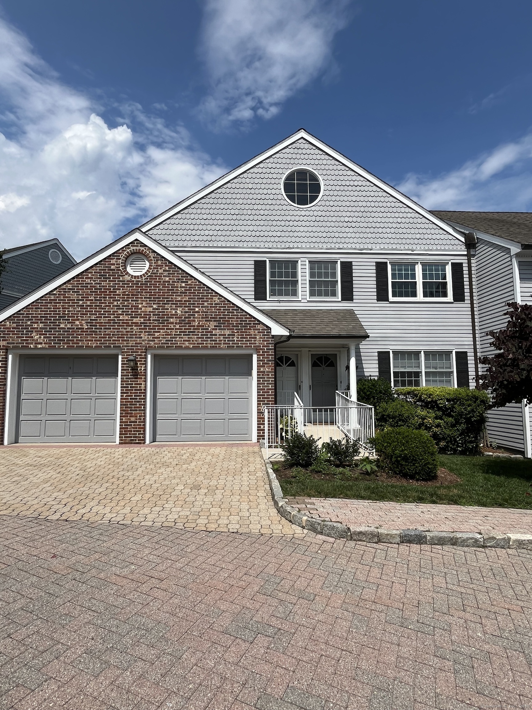 11 Pond Lane Darien CT 06820