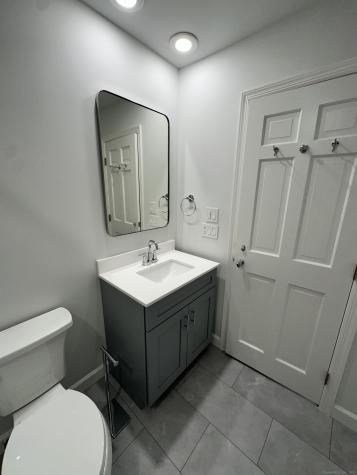 11 Pond Lane Darien CT 06820