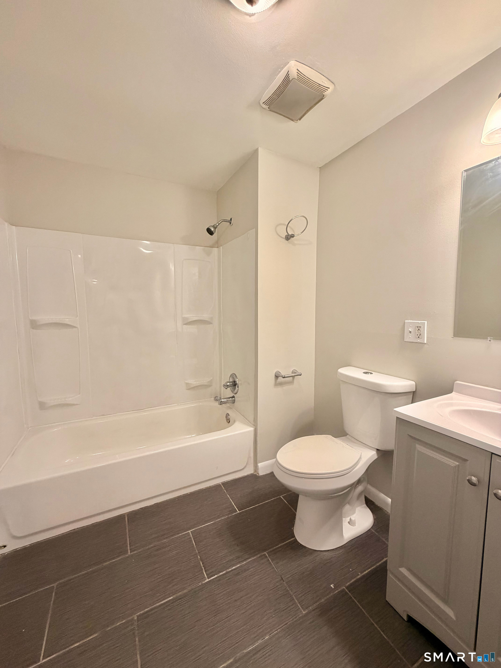 736 Savin Avenue West Haven CT 06516