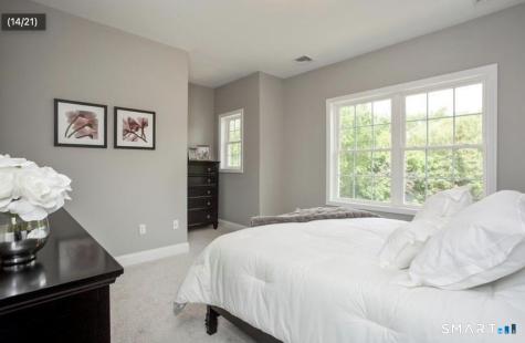 35 Ringgold Street West Hartford CT 06119