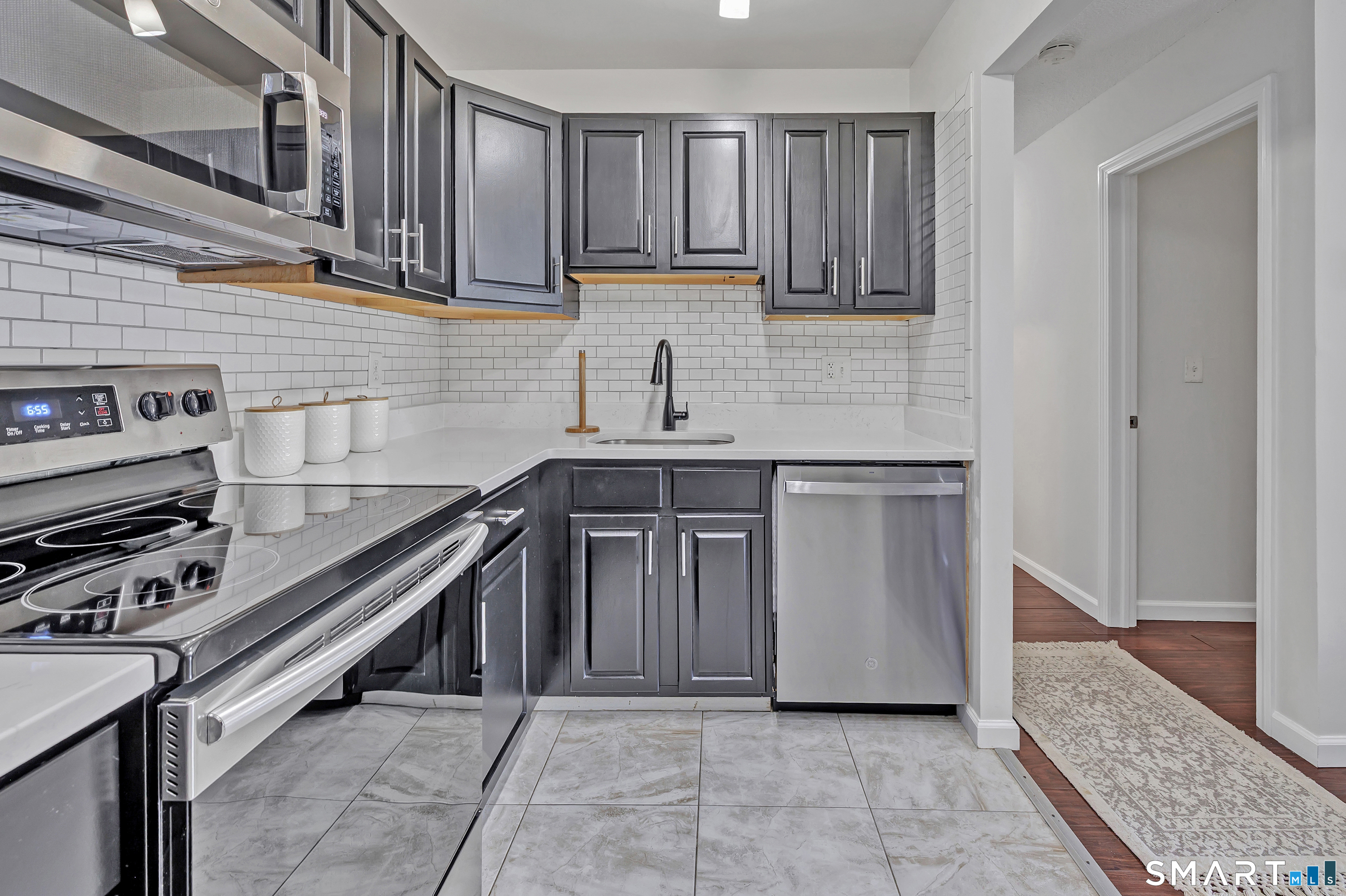 2980 Madison Avenue Bridgeport CT 06606