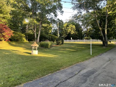 1023 Boston Post Road Madison CT 06443