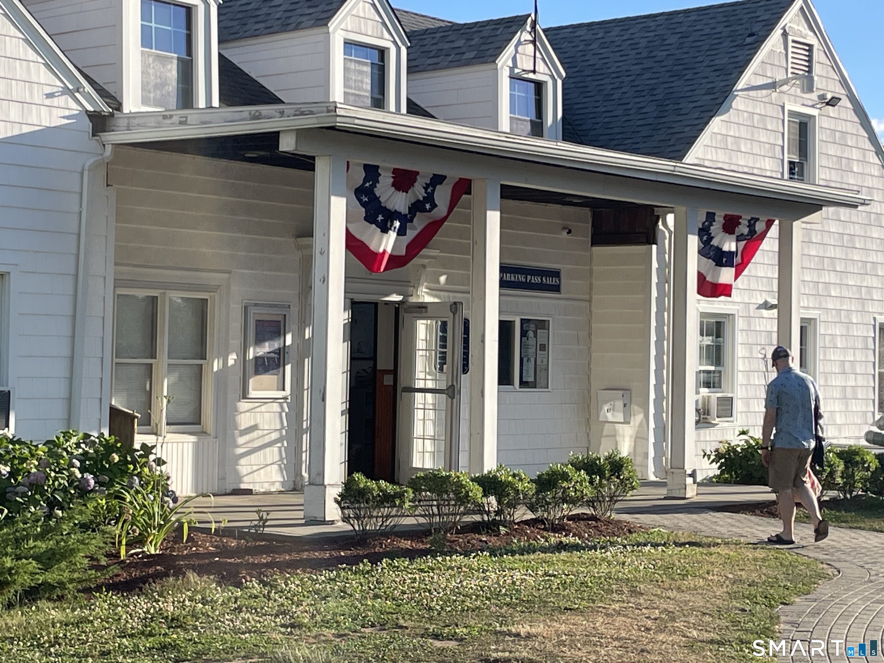 1023 Boston Post Road Madison CT 06443