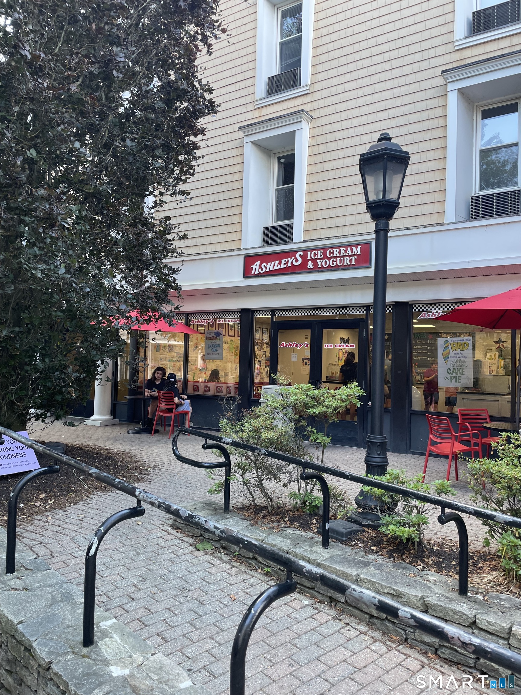 1023 Boston Post Road Madison CT 06443