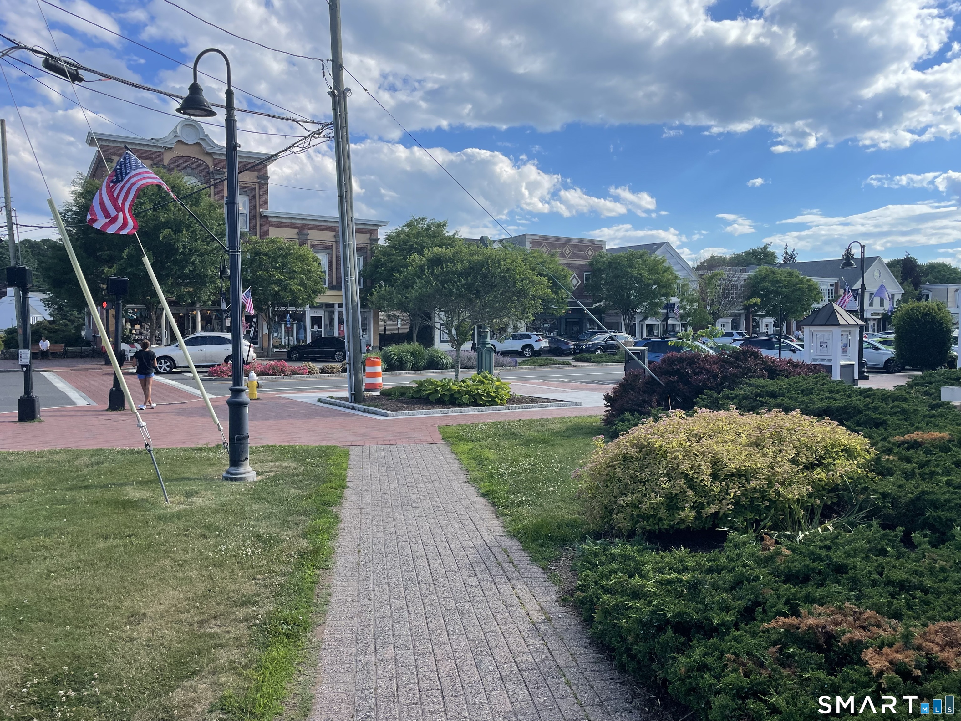 1023 Boston Post Road Madison CT 06443