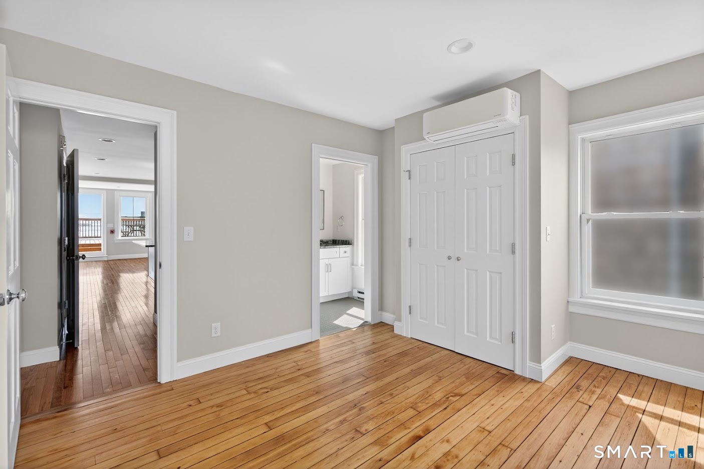 138 Bank Street New London CT 06320