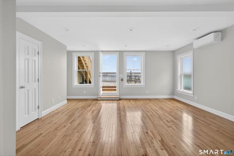 138 Bank Street New London CT 06320