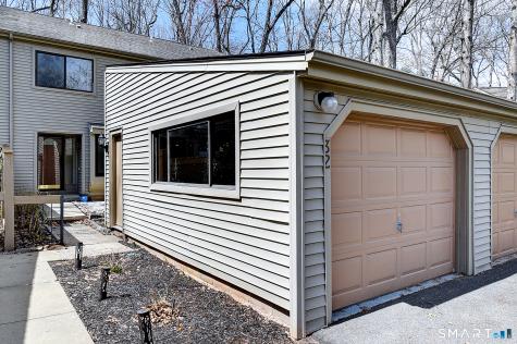 32 Farmington Chase Crescent Farmington CT 06032