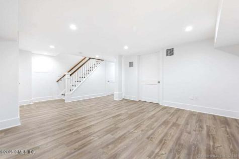 2 Sound View Terrace Greenwich CT 06830