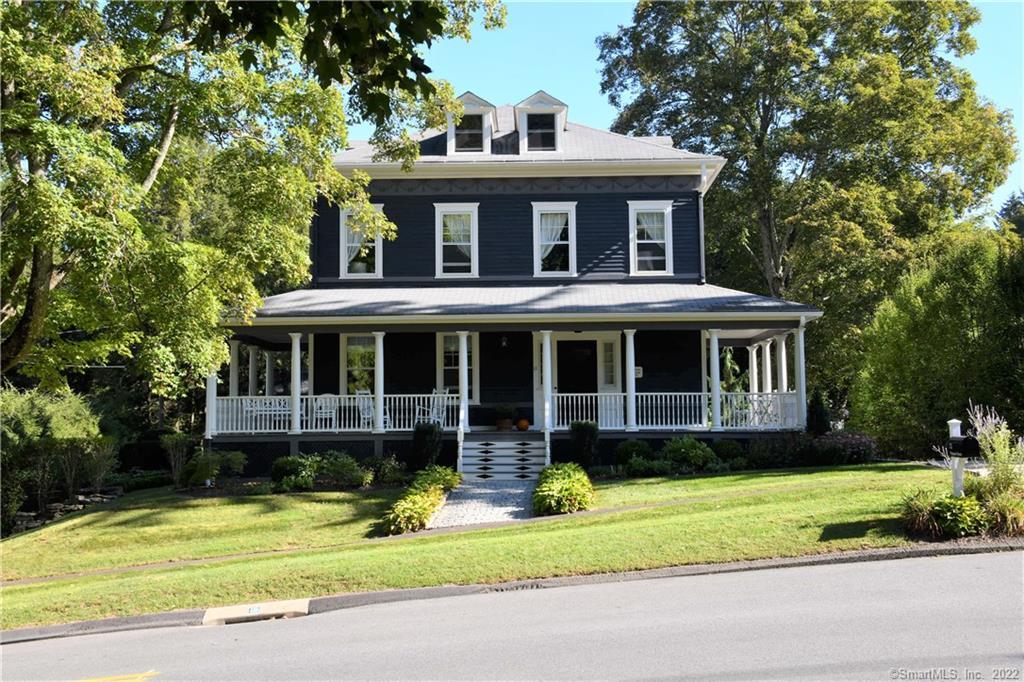 11 Pleasant Street Woodbury CT 06798