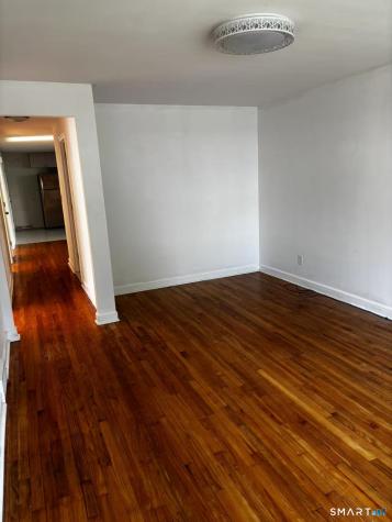 31 Manila Avenue Woodbridge CT 06525