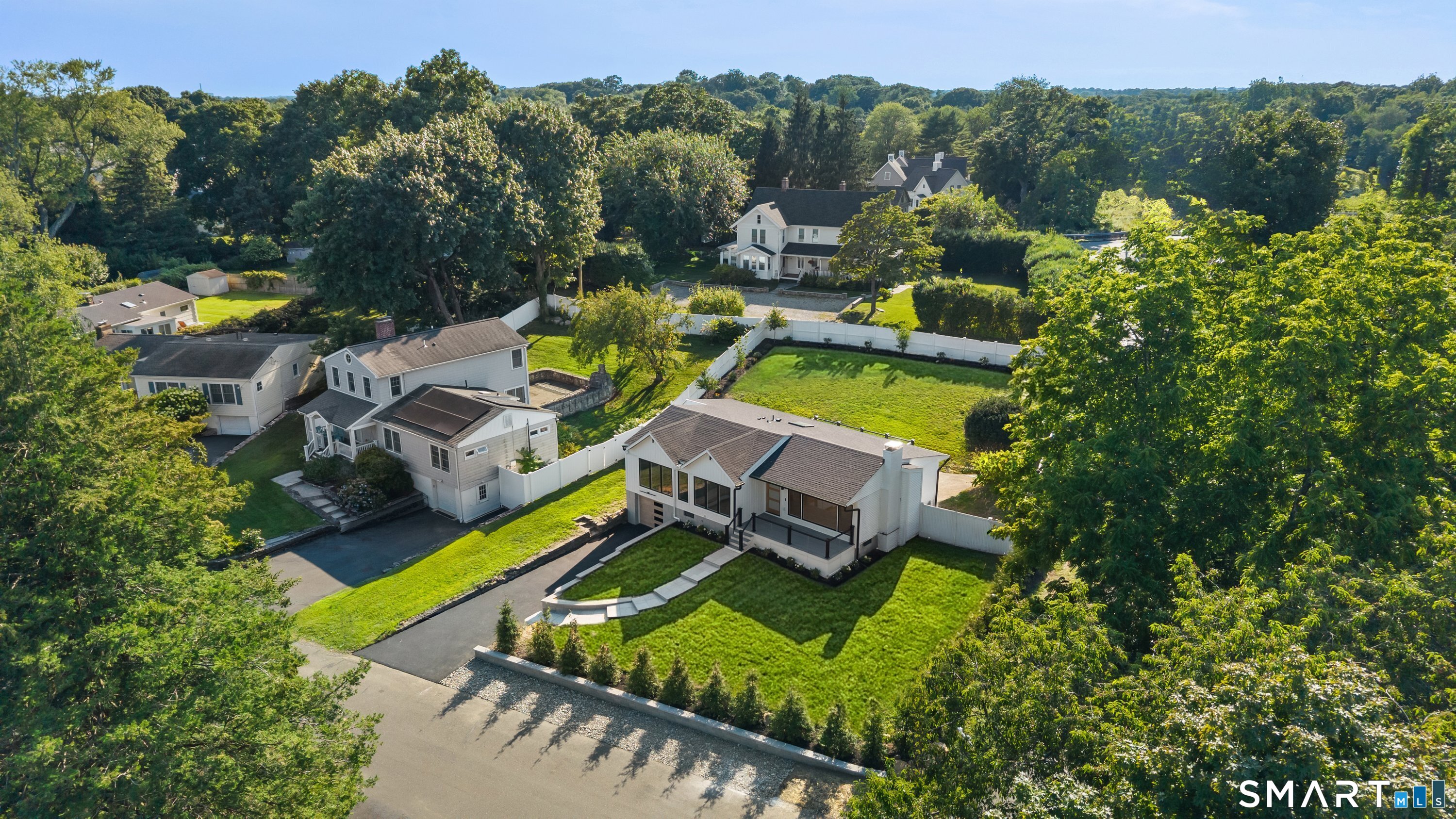 2 Drumlin Road Westport CT 06880