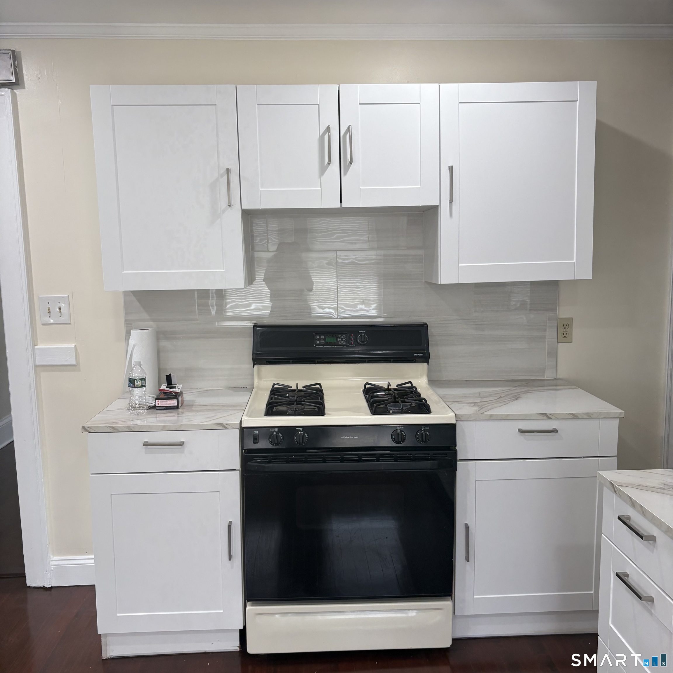 22-24 Arlington Street Hartford CT 06106
